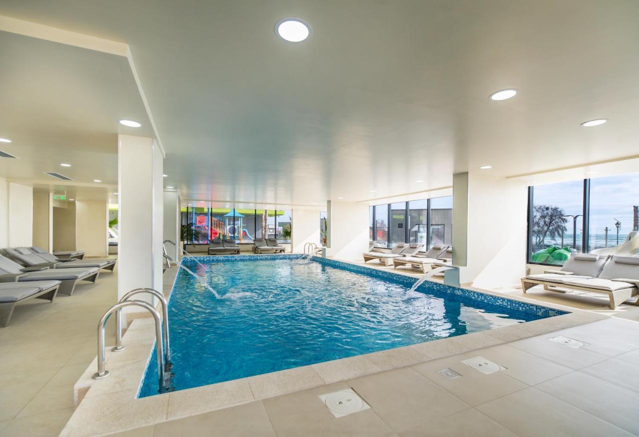 Sunrise King Studio Spa N Pool Beach Resort Năvodari Exterior foto